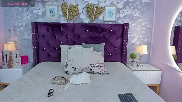 dalila salazar online show from 05/06/26, 02:51