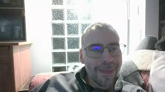 ptitcanard60600 online show from 03/02/26, 09:43