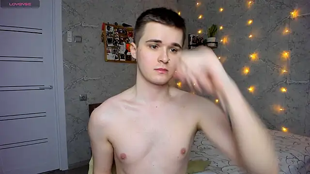 Mark Bearcub online show from 02/15/26, 04:58
