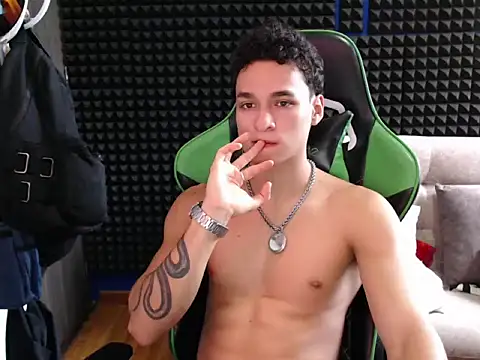 Curly Angel24 online show from 10/26/25, 09:53