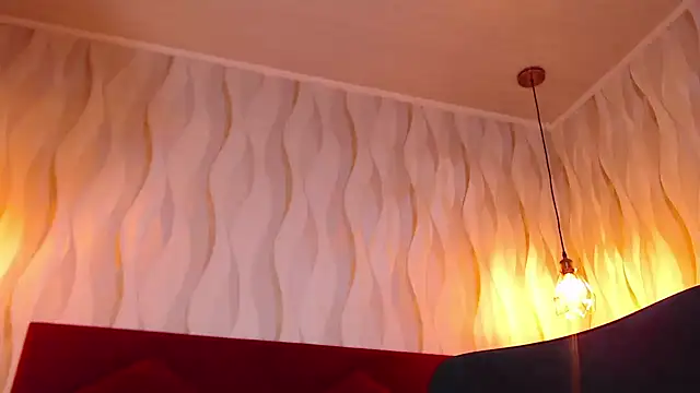 IsabelaLatina online show from 04/14/26, 02:56