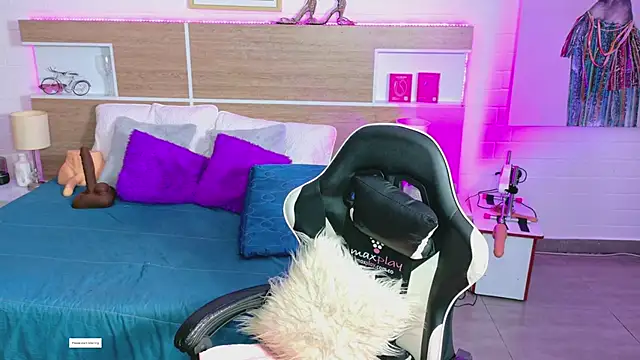 KAROL-SCOTT online show from 06/29/26, 05:24