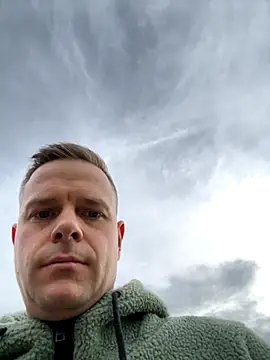 Danii0790 online show from 11/01/25, 09:44