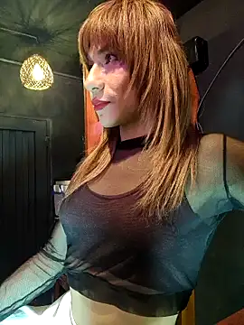 Snapshot of Evehampy chatting on 01/21/25, 12:36 Evehampy online show from 01/21/25, 12:36