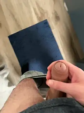 alieno27 online show from 02/23/25, 10:49