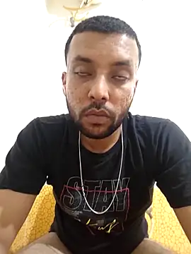 Snapshot of Casting_Design chatting on 02/17/25, 10:47 Casting Design online show from 02/17/25, 10:47