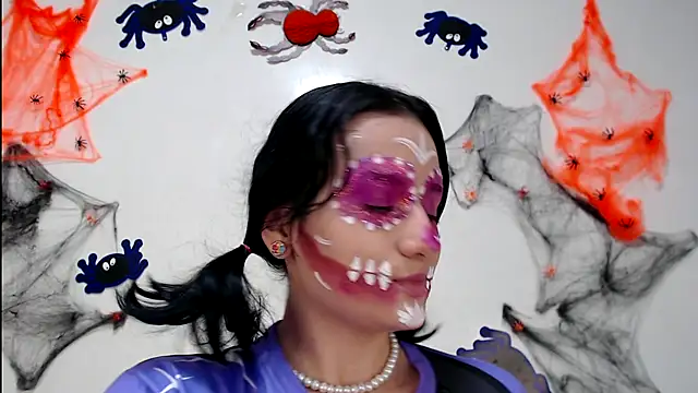 Sisirojas online show from 10/14/25, 08:31