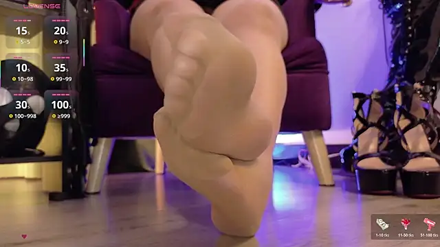 MistressMeg4n online show from 11/11/25, 09:37