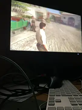 Snapshot of la_chiennete chatting on 09/09/25, 11:15 la chiennete online show from 09/09/25, 11:15