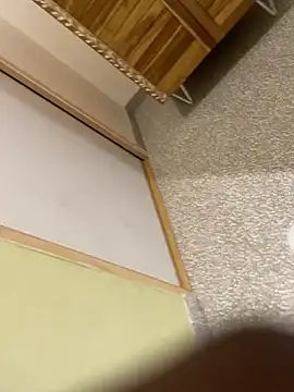 Snapshot of la_chiennete chatting on 09/10/25, 10:10 la chiennete online show from 09/10/25, 10:10