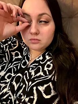 ihaveasecret  online show from 10/06/25, 11:18