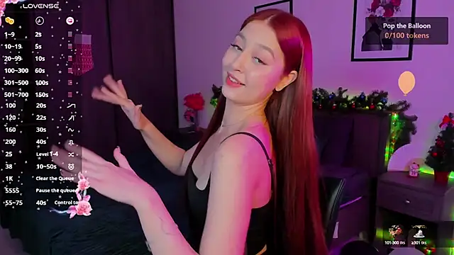 Snapshot of EleanorePeach chatting on 12/10/24, 11:54 EleanorePeach online show from 12/10/24, 11:54