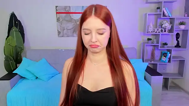 Snapshot of EleanorePeach chatting on 12/13/24, 06:21 EleanorePeach online show from 12/13/24, 06:21