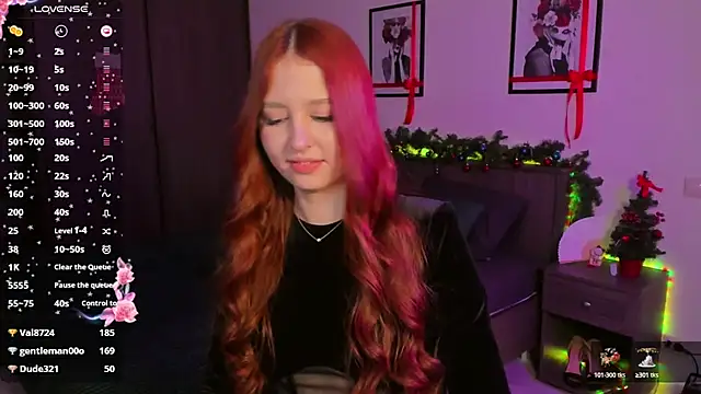 Snapshot of EleanorePeach chatting on 01/01/25, 03:46 EleanorePeach online show from 01/01/25, 03:46