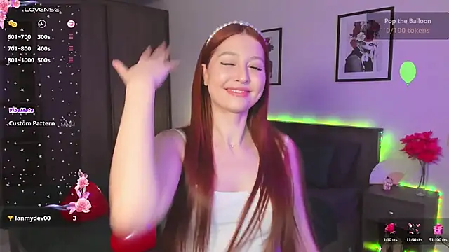 Snapshot of EleanorePeach chatting on 02/15/25, 11:28 EleanorePeach online show from 02/15/25, 11:28