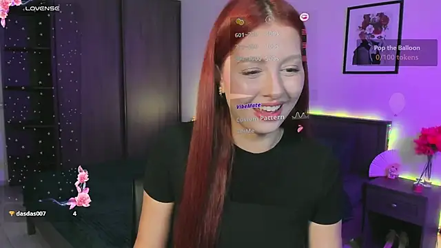 Snapshot of EleanorePeach chatting on 09/29/25, 01:05 EleanorePeach online show from 09/29/25, 01:05