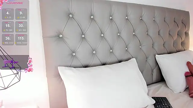 Victoriaxx  online show from 02/03/25, 10:54