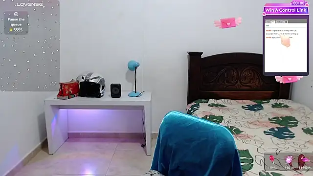 Snapshot of salome_sweet4 chatting on 02/25/25, 07:25 salome sweet4 online show from 02/25/25, 07:25