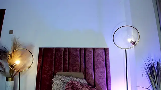 NoraDasilva online show from 03/15/25, 12:36