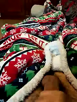 Snapshot of Ouram_81 chatting on 12/10/24, 09:23 Ouram 81 online show from 12/10/24, 09:23