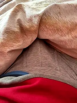 Snapshot of Ouram_81 chatting on 02/27/26, 08:25 Ouram 81 online show from 02/27/26, 08:25