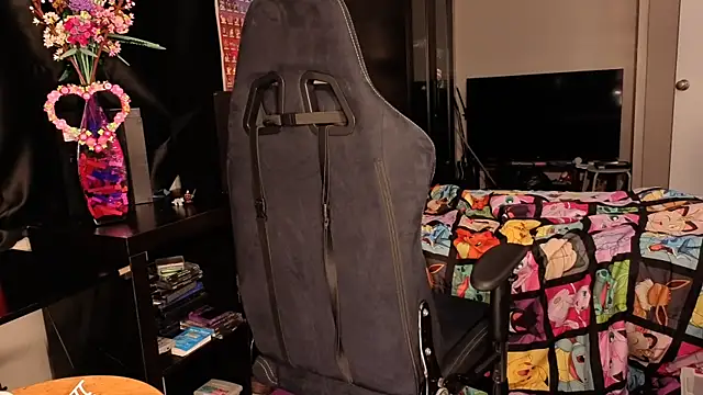 ShinyCherub online show from 03/19/25, 11:06