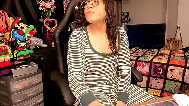 ShinyCherub online show from 09/14/25, 12:15