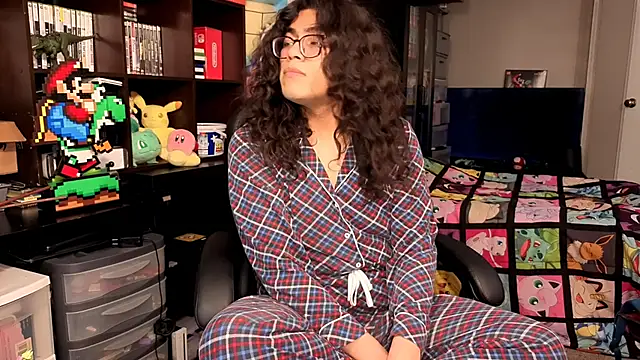 ShinyCherub online show from 11/12/25, 01:28