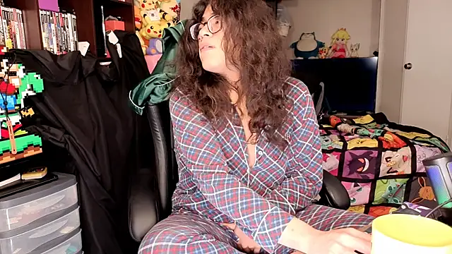 ShinyCherub online show from 02/11/26, 04:06