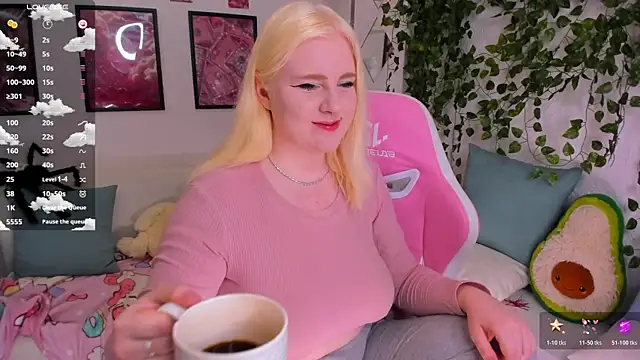 art lovee online show from 02/05/26, 01:54