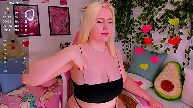 art lovee online show from 03/07/26, 01:24