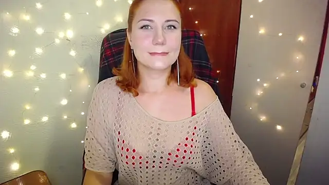 Snapshot of RedHeadSTARx chatting on 07/28/26, 06:20 RedHeadSTARx online show from 07/28/26, 06:20