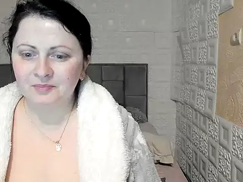 Lillian2 online show from 03/22/25, 04:37