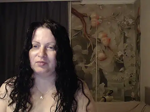 Lillian2 online show from 07/23/26, 09:13