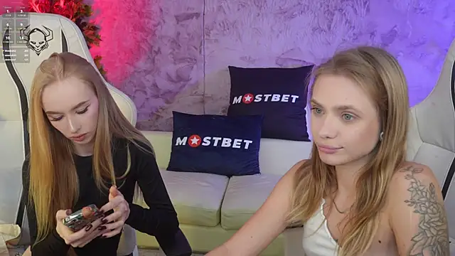 Angy Netal online show from 12/16/24, 11:28