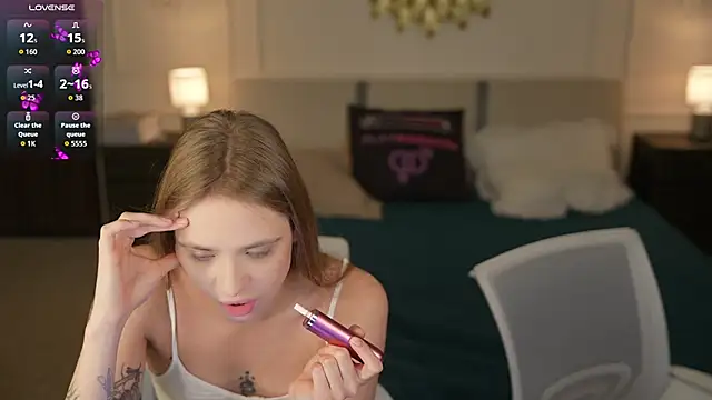 Angy Netal online show from 12/16/25, 11:48