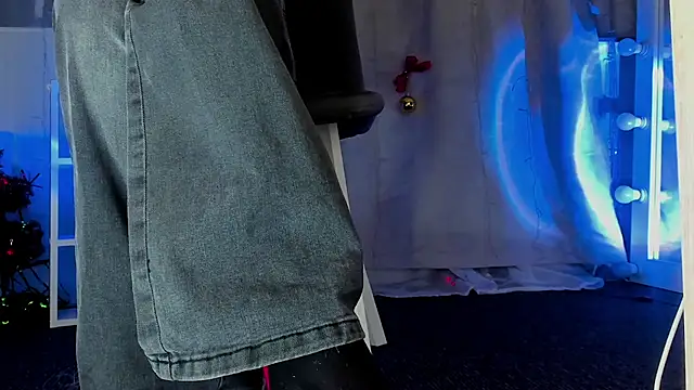 MipsyMipson online show from 12/29/24, 01:49