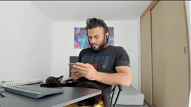 Louis marley   online show from 02/18/25, 05:21