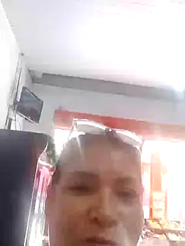 Snapshot of Delicy1 chatting on 12/06/24, 11:44 Delicy1 online show from 12/06/24, 11:44