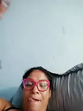 Snapshot of Delicy1 chatting on 01/12/25, 01:58 Delicy1 online show from 01/12/25, 01:58