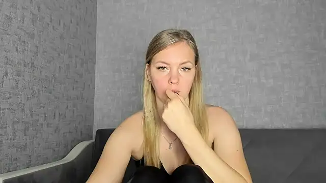 iam Venus online show from 01/11/26, 09:47