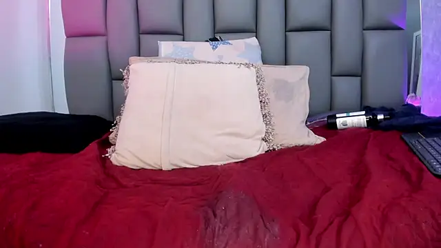  MiaBrown  online show from 02/25/25, 06:09