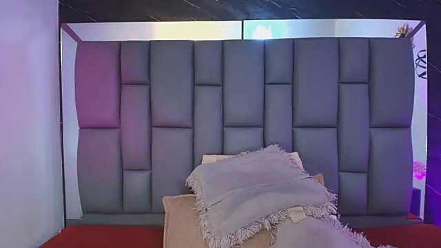  MiaBrown  online show from 02/14/26, 12:13