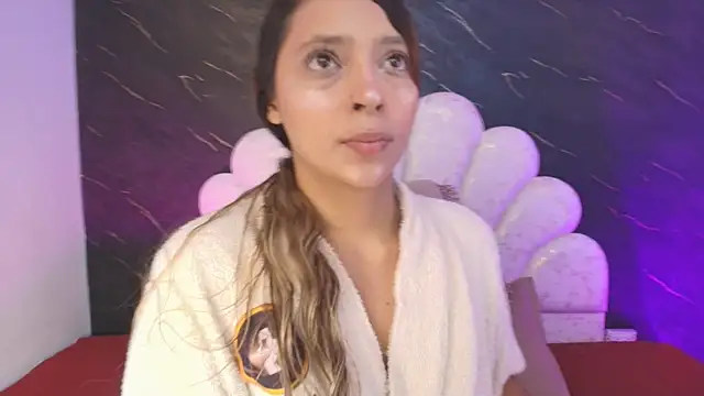  MiaBrown  online show from 04/04/26, 12:13