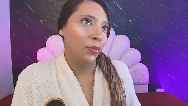  MiaBrown  online show from 04/15/26, 12:12