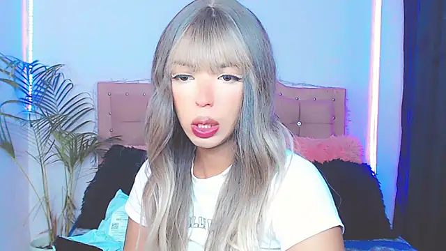 Tanedra collings online show from 01/11/25, 10:18