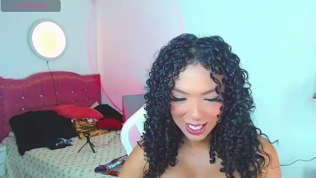 Snapshot of Tanedra_collings chatting on 05/11/26, 03:01 Tanedra collings online show from 05/11/26, 03:01