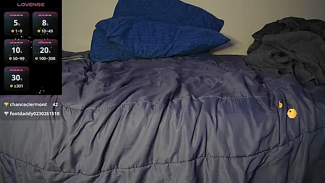 Snapshot of teaser4_ chatting on 12/30/24, 07:59 teaser4 online show from 12/30/24, 07:59