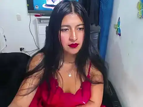 Yunhot  online show from 03/07/25, 01:42