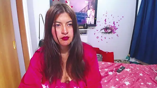 Yunhot  online show from 03/21/26, 11:48